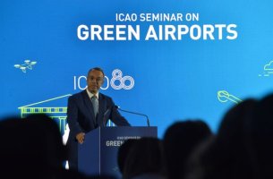 Σταϊκούρας: Ενθαρρύνουμε τη μετάβαση σε «πράσινο» μοντέλο αερομεταφορών