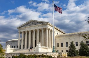 Δικαστήριο απορρίπτει την αμφισβήτηση των ρεπουμπλικανικών πολιτειών κατά του κανόνα ESG της SEC