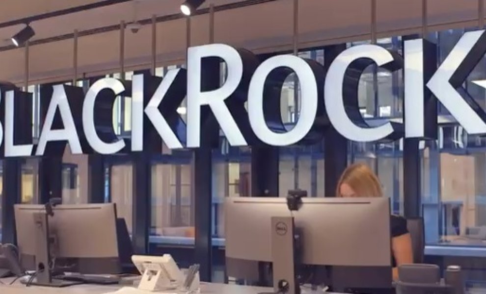 Η BlackRock επιδιώκει το 75% επενδύσεων της να εναρμονιστούν με το «καθαρό μηδέν» έως το 2030