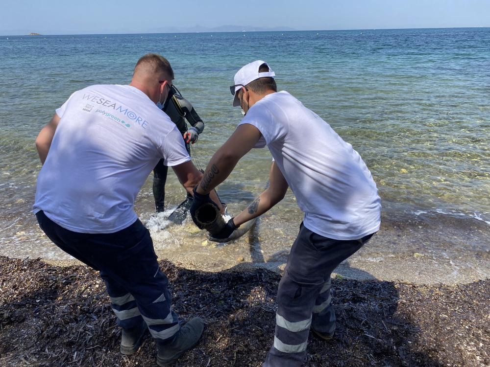 Στιγμιότυπο από τις δράσεις καθαρισμού