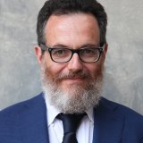 Οι εταιρείες βλέπουν την επένδυση στη βιωσιμότητα ως κόστος