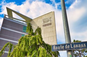 Η Nestlé παρουσιάζει το σχέδιο της για τη μετάβαση σε ένα αναγεννητικό σύστημα τροφίμων