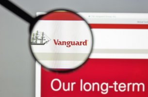 Vanguard: Κινδυνεύει με απώλειες 3 τρισ. δολαρίων λόγω «ανύπαρκτου» ESG