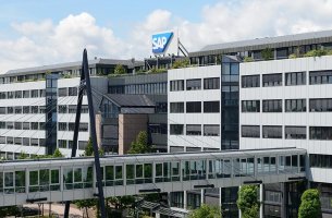 SAP: Μετακίνησε τον στόχο για net-zero κατά 20 χρόνια
