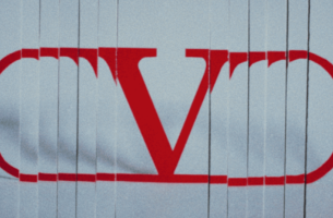  Ο οίκος Valentino κυκλοφορεί το πρώτο conscious sneaker