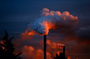 Κλιματική αλλαγή: Παρά τις δεσμεύσεις η ΕΕ εξακολουθεί να επιδοτεί τα ορυκτά καύσιμα