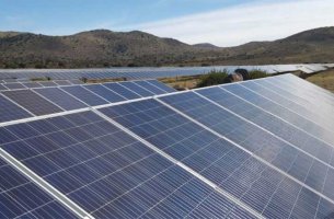 Macquarie Asset Management: Εξαγόρασε τη Reden Solar έναντι €2,5 δισ.
