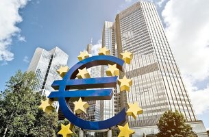 ΕΚΤ: Προς το συμφέρον των τραπεζών η δράση για την αντιμετώπιση της κλιματικής κρίσης