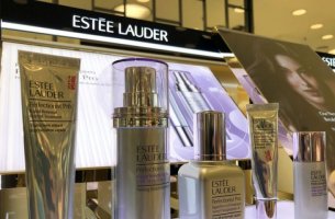 Η Estée Lauder έδιωξε ανώτερο στέλεχος, έπειτα από ρατσιστική ανάρτηση στο Instagram