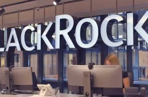 Η BlackRock επιδιώκει το 75% επενδύσεων της να εναρμονιστούν με το «καθαρό μηδέν» έως το 2030