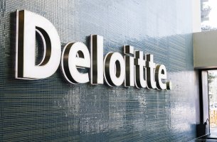 Η Deloitte Ελλάδος, σε συνεργασία με τη Δικηγορική Εταιρεία KBVL συμμετείχαν στην επιτυχή ολοκλήρωση του εταιρικού μετασχηματισμού της Vantage Towers Greece