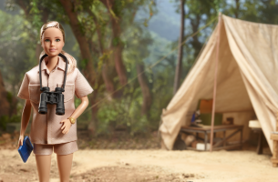 Η Barbie® παρουσιάζει τη νέα κούκλα Δρ. Jane Goodall κατασκευασμένη από ανακυκλωμένο ocean-bound πλαστικό 