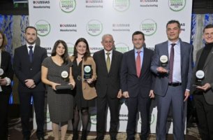 Η Schneider Electric βραβεύτηκε με το «Energy Efficient Solution of the Year»