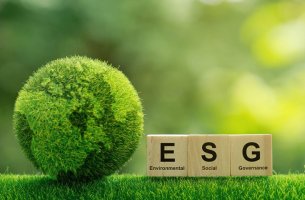 Εντείνονται οι προσδοκίες της κοινωνίας για δράση των επιχειρήσεων σε θέματα ESG, σύμφωνα με παγκόσμια έρευνα της ΕΥ
