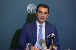 Κ. Σκρέκας: 1,1 δισ. ευρώ για στήριξη νοικοκυριών, επαγγελματιών και αγροτών τον Οκτώβριο