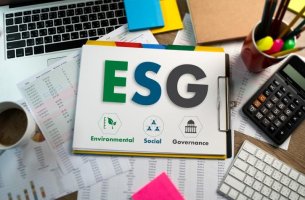 Διεθνές Χρηματοπιστωτικό Ινστιτούτο: Μειωμένη αλλά υποσχόμενη η χρηματοδότηση των ESG κεφαλαίων