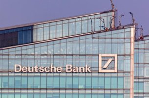 Αγωγή στην DWS της Deutsche Bank από ομάδα καταναλωτών για «πράσινο ξέπλυμα»