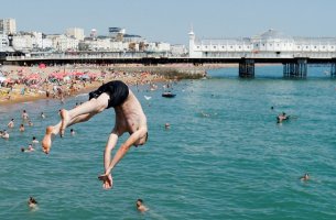 Βρετανία: Το 2022 το έτος με τις υψηλότερες θερμοκρασίες στην ιστορία