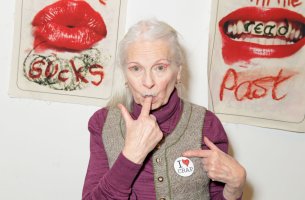 Vivienne Westwood για την κλιματική αλλαγή: «Eίμαι ο μόνος άνθρωπος με σχέδιο»