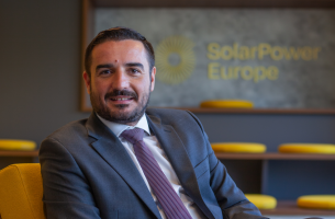 Α.Χαντάβας : Στόχος το 1TW ηλιακής ενέργειας στην Ευρώπη έως το 2030	