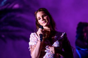 Η Lana Del Rey έλαβε το Visionary Award στα βραβεία Women in Music του Billboard