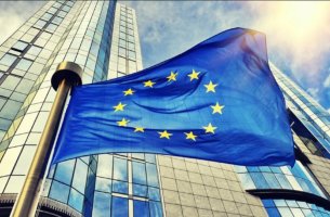 Τουλάχιστον 10.000 ξένες εταιρείες θα «πληγούν» από τους κανόνες της ΕΕ για τη βιωσιμότητα