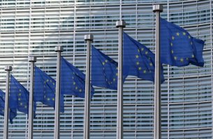 Δέσμευση ΕΕ για υλοποίηση της Πράσινης Συμφωνίας παρά τις γεωπολιτικές προκλήσεις