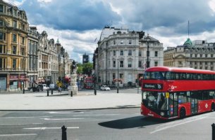 Λονδίνο: Ρεκόρ στις ανακαινίσεις κτιρίων με στόχο τα «πράσινα» γραφεία