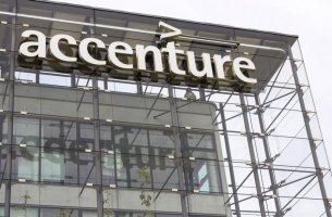 Η Accenture επενδύει 3 δισεκατομμύρια δολάρια στην τεχνητή νοημοσύνη