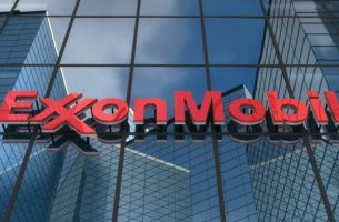 ExxonMobil: Είναι απίθανο η κοινωνία να δεχτεί την πτώση βιοτικού επιπέδου που χρειάζεται για το στόχο μηδενικών εκπομπών ως το 2050