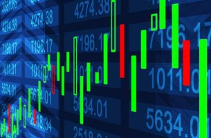 Χρηματιστήριο Aθηνών:  Μια ανάσα από τις 1.300 μονάδες – Βαρίδι οι τράπεζες