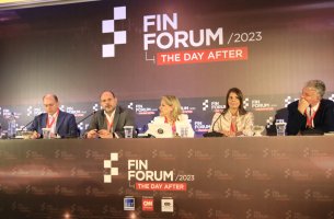 Fin Forum: Oι ελληνικές τράπεζες στηρίζουν τις μικρομεσαίες επιχειρήσεις
