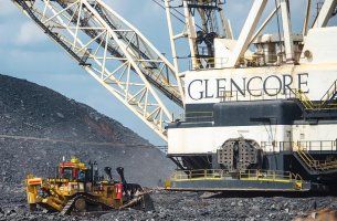 Eπίθεση της Glencore στους επενδυτές της Ευρώπης για το ESG