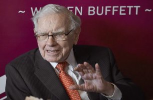 Ο Warren Buffett επενδύει σε ορυκτά καύσιμα με τη βοήθεια του ESG