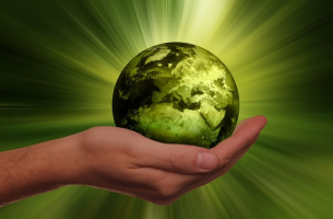 Εκτοξεύονται οι επενδύσεις σε «πράσινες» μετοχές και funds