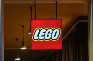 Lego: Εγκαταλείπει την προσπάθεια να φτιάξει τουβλάκια από πλαστικό χωρίς πετρέλαιο