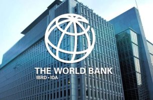 Παγκόσμια Τράπεζα: Συνεργασία με τράπεζες ανάπτυξης για να ανοίξει χρηματοδοτική γραμμή 400 δισ. δολ