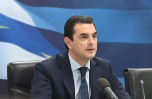 Σκρέκας: Σε ό,τι σχεδιάζουμε να λαμβάνουμε υπόψη τις επιπτώσεις της κλιματικής κρίσης