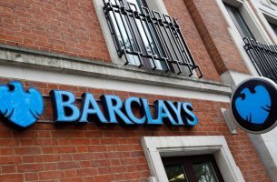 Η Barclays θα υιοθετήσει νέους περιορισμούς στη χρηματοδότηση πετρελαίου και φυσικού αερίου