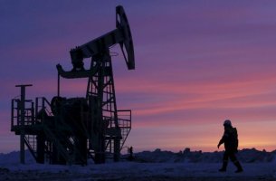 Οι Big Oil προσπαθούν να δελεάσουν δυνητικούς επενδυτές και μετόχους 