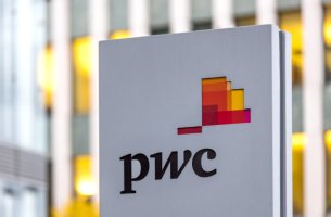 PwC Ελλάδας: Εισάγει τετραήμερη εργασία για τους νέους auditors