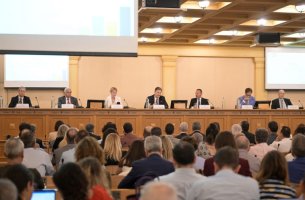 Επενδύσεις για φθηνή και άφθονη ενέργεια φέρνει το νέο Εθνικό Σχέδιο (ΕΣΕΚ)