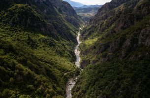 Η MedINA εκπέμπει SOS για τον ποταμό Αώο 