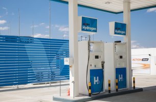 AVIN: Παρουσιάστηκε το πρώτο πρατήριο υδρογόνου αξίας 3 εκατ.