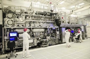 Ο γίγαντας εξοπλισμού υπολογιστών ASML καταργεί τους στόχους DEI στις ΗΠΑ