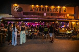 L’Ovelha Negra στο Μοσχάτο: Καλοκαιρινές νύχτες με χαρακτήρα, γεύση και ρυθμό