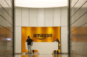 Amazon: Άλμα 6% στις εκπομπές CO2 λόγω των data centers