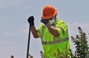 Έρευνα: Πώς επηρεάζει ο καύσωνας την εργασιακή παραγωγικότητα; 
