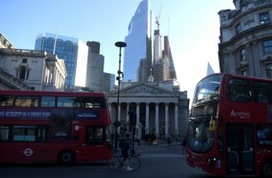 Aberdeen Group: Οι διαχειριστές περιουσιακών στοιχείων υπερβάλαν σχετικά με τον ρόλο των ESG