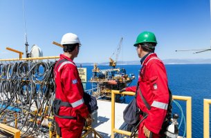 EnEarth: Το Energy Observer ξεκινά τη νέα αποστολή του από τον Πρίνο